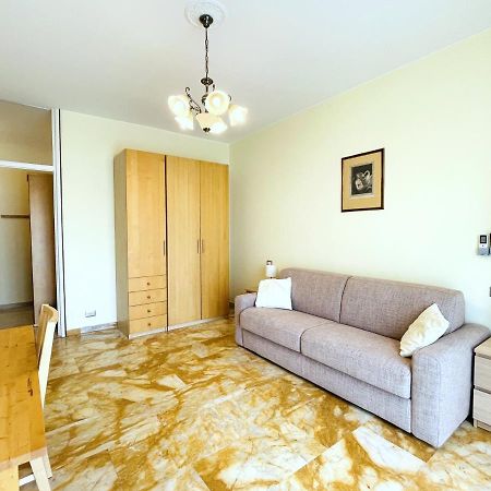 Vila Accomodo Mib27 Bivano Centrale Milán Exteriér fotografie