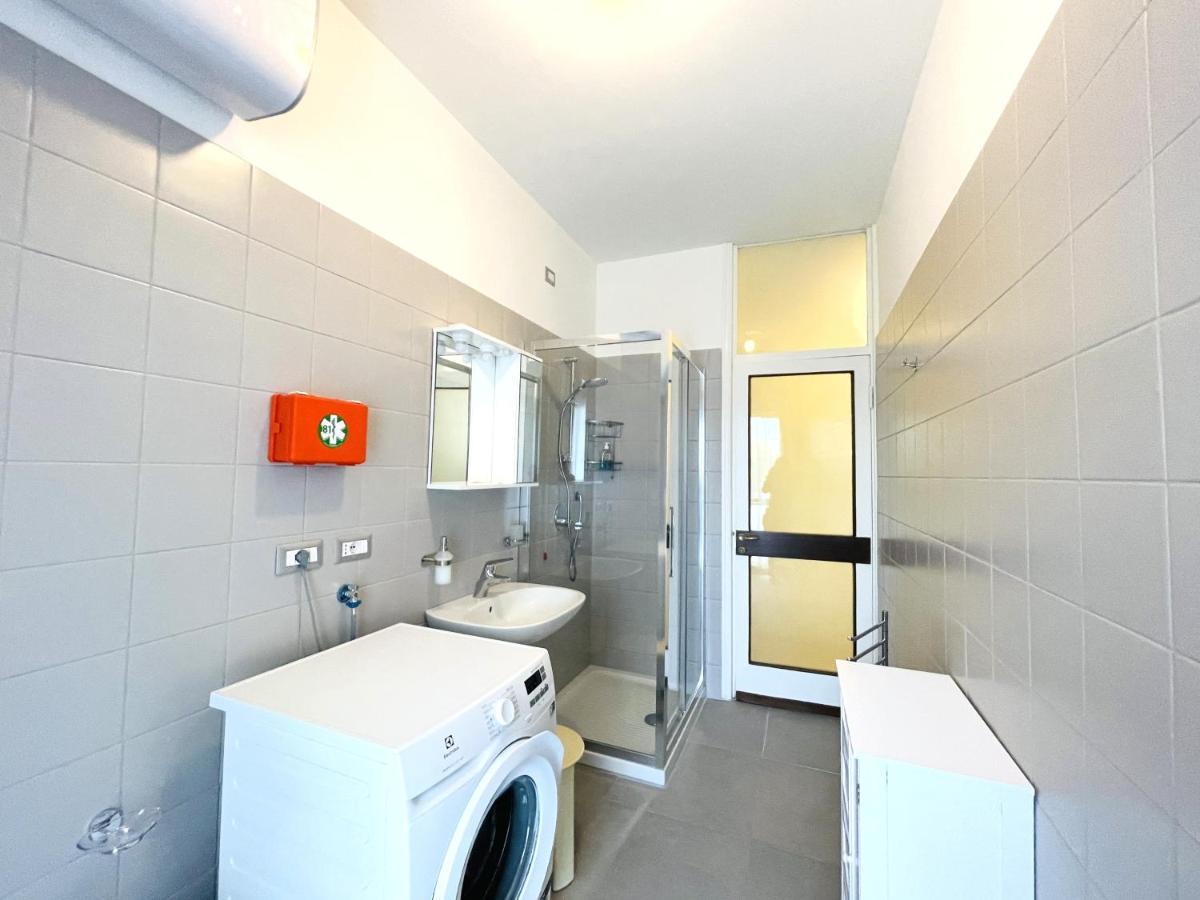 Vila Accomodo Mib27 Bivano Centrale Milán Exteriér fotografie